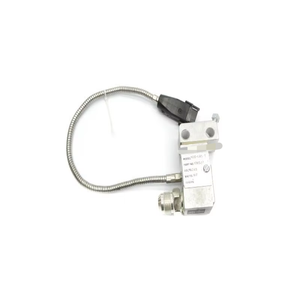 Controlador de programación PLC de automatización industrial para almacén, original, NSNP, 136537, 240, V, nuevo - Product Image 1