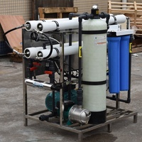 250LPH traitement de l'eau de mer Purification Portable à petite échelle eau de mer ro systèmes plantes unité dessalement entreprises bateaux dispositif