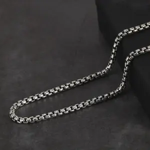 Punk Style Spearhead Design Pendants Necklace For Man Fashion Stainless Steel Box Chain Jewelry Men Necklace Accessories