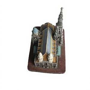 Modèle de Cathédrale Gothique, Statue de Collection en Résine, Figurine d'Architecture Décorative pour Décoration Intérieure - Product Image 5