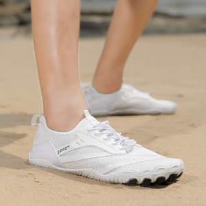 Zapatos de Agua para Hombre, Parte Superior de Malla, Suela de Goma Antideslizante, Punta Cerrada, Entresuela de EVA, para Playa y Verano - Product Image 2