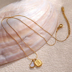 Collier pendentif tendance en acier inoxydable plaqué or, forme de gourde et de cœur, chaîne de clavicule, bijoux pour femmes, cadeau - Product Image 3