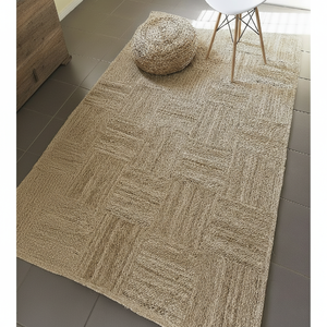 Alfombra rectangular de Yute natural con un sutil patrón cuadrado. Duradero y elegante. Disponible a precios al por mayor. - Product Image 1
