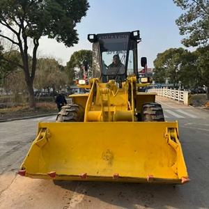 Cargadora de Ruedas Komatsu WA100, Capacidad de Carga Nominal de 7 Toneladas, Motor, Bomba, Caja de Cambios, Hidráulica, Neumáticos Amarillos para Carretera, Construcción, Minería, Logística - Product Image 2