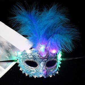 Máscaras <span class=keywords><strong>de</strong></span> Plumas LED Brillantes <span class=keywords><strong>de</strong></span> Princesa <span class=keywords><strong>de</strong></span> Carnaval, Máscaras Venecianas <span class=keywords><strong>de</strong></span> Encaje Pintado con Plumas Brillantes <span class=keywords><strong>para</strong></span> Fiesta <span class=keywords><strong>de</strong></span> Baile, <span class=keywords><strong>para</strong></span> <span class=keywords><strong>Mujer</strong></span> - Product Image 6