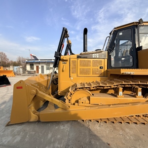 Bulldozer sur chenilles Caterpillar CAT D7G d'occasion en bon état, prix compétitif, livraison rapide pour les travaux miniers et de construction routière - Product Image 5