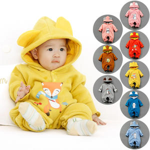 Vêtements pour bébés nouveau-nés en gros, coton biologique naturel, motif de dessin animé mignon, barboteuse pour nourrissons - Product Image 1