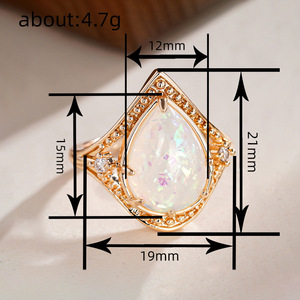 Anello a Goccia d'Acqua con Più Punte, Gioiello da Dito Vintage alla Moda per Donna, Uso Quotidiano - Product Image 4