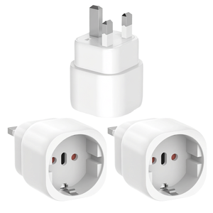 Adaptateur de voyage 3 pièces UE vers Royaume-Uni 2/3 broches pour Angleterre, Écosse, Irlande, Maldives - Matériau ABS, Entrée 250V / Sortie 240V - Product Image 1
