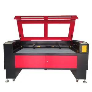 Vente chaude 2 têtes co2 gravure laser machines de découpe pour MDF cuir prix de vente