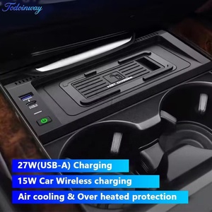 Caricatore wireless per auto da 15W per <span class=keywords><strong>BMW</strong></span> X5 F15 X6 F16 2014 2015 2016 2017 2018, supporto di ricarica per telefono, finitura interna. - Product Image 1