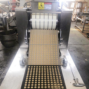 Máquina de galletas crujientes de melocotón de buena calidad, máquina de galletas de azúcar tipo rodillo para golosinas para perros, máquina crujiente de melocotón de nuez a la venta - Product Image 3