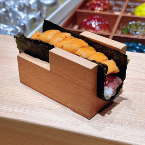 Soporte de Madera Sólida en Forma de U, Estilo Japonés, para <span class=keywords><strong>Sushi</strong></span>, Tacos y Rollos, Ideal para Exhibición en Restaurantes y Buffets (Venta al Por Mayor) - Product Image 3