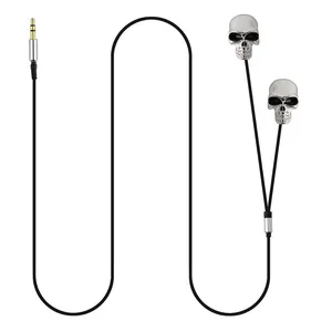 Wholesale-Cool Skull Heads 2 wire-controlled In-ear stereo earphone 3.5mm Port Earphones Earbuds Headset For iPhone iPad MP3