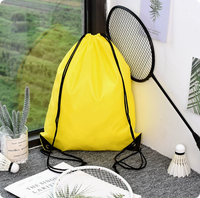 Sac à dos à cordon personnalisé réutilisable à faible MOQ, sac d'école en polyester avec cordon de serrage pour activités de plein air