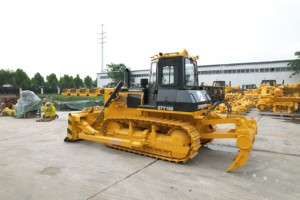 Bulldozer de 160 CV avec ROPS, pelle en U et scarificateurs pour les projets de construction et routiers - Product Image 3
