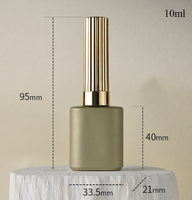 Flacon de vernis à ongles en verre vert foncé élégant de 10 ml, flacon de gel portable avec impression personnalisée, marquage à chaud et étiquetage