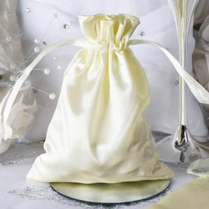 Sacs en satin en gros pour bijoux, perruques et emballages capillaires, sacs cadeaux en soie personnalisables avec logo, sacs à cordon pour mèches de cheveux - Product Image 3