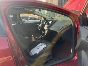 <span class=keywords><strong>Ford</strong></span> <span class=keywords><strong>Focus</strong></span> <span class=keywords><strong>2017</strong></span> 1.5T Trasmissione Automatica 1.6L Hatchback Bianca Auto Usata - Product Image 3