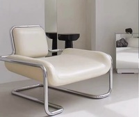 Fauteuil en cuir design nordique, chaise incurvée, canapé asymétrique, table basse simple pour hôtel, salon, intérieur, loisirs