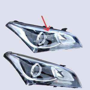 Pour Hyundai Mistra 2012 - 2016, bloc optique avant gauche, 7 fils avec clignotant, phare avant - Product Image 1