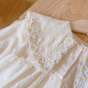 Tutina per Bambina 0-2 Anni con Cappello, Colletto Quadrato, Motivo Margherita, Abbigliamento Primaverile e Autunnale - Product Image 4