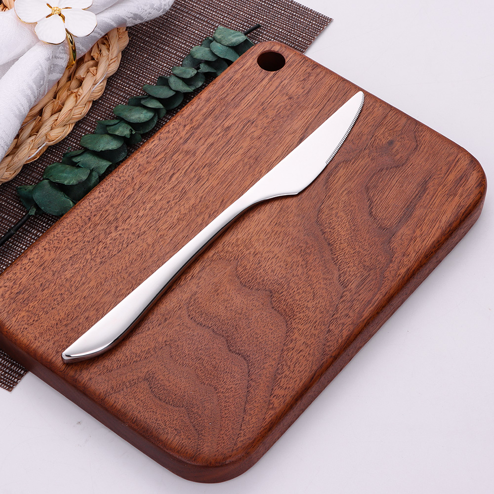Couteau à dîner miroir argent