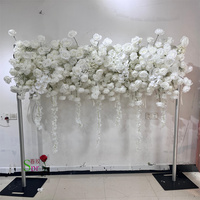 Arche de fleurs en soie rouge personnalisée faite à la main SPR avec roses, pivoines et hortensias pour la décoration de mariage, de fête de Noël et d'événements