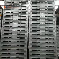 Grands caisses pliables en tôle HM GROUP pour le transport de caoutchouc semi-finis