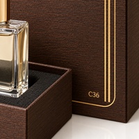 Kotak Parfum Kaku Berbahan Kertas Khusus Bertekstur C36 dengan Logo Kustom OEM, Ukuran 10x10x14cm, Tutup Magnetik, Busa Timbul