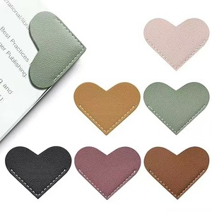 Cute Heart Shape Stock Leather Page Corner Bookmarks Promotional Reading Accessories with Corner Leather Bookmark