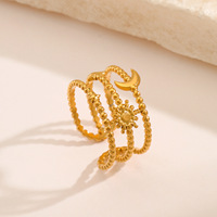 Cincin Baja Tahan Karat Tiga Lapis Motif Bulan dan Bintang Gaya Eropa dan Amerika, Cincin Baja Titanium Sederhana yang Personal dan Serbaguna