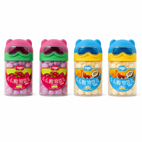 Miettes de biscuits sucrés Aimo prêtes à consommer - Texture moelleuse et croquante, avec différentes saveurs de fruits. Chaque boîte contient 14 grammes.