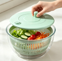 Ensemble 4-en-1 : Essoreuse à salade manuelle et trancheuse à légumes multifonctionnelle avec râpe à pommes de terre et panier d'égouttage pour la cuisine
