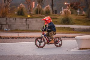 HOT Apollo <span class=keywords><strong>Sedna</strong></span> 16 Motos électriques de haute qualité pour enfants Tout-terrain électrique pour enfants - Product Image 4