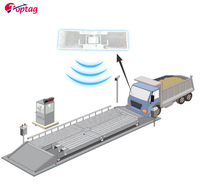 Étiquette de véhicule RFID UHF à longue portée étiquette et étiquettes adhésives étanches et durables pour l'identification de voiture par temps violent