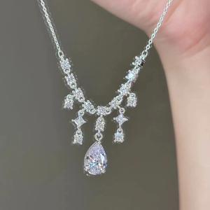 สร้อยคอเงินแท้ S925 ประดับพู่ห้อยเพชรระยิบระยับ ดีไซน์หรูหรา สำหรับผู้หญิง เครื่องประดับสุดพรีเมียม - Product Image 2