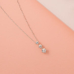 Collar de Plata de Ley S925 con un Solo Diamante Clásico, Cadena de Clavícula con Diamante de Alto Contenido de Carbono, Simple y Elegante - Product Image 4