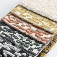Tissu de luxe lourd en chenille teint en fil, motifs jacquard complexes, dernière création TengHui Textile, pour ensembles de canapés de luxe