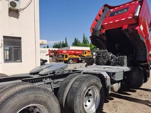 Semi-remorque de camion à benne basculante arrière directe d'usine de 40 tonnes pour porter la tête de remorque utilisée par howo - Product Image 4