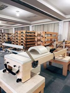 Équipement de fitness Core Bed Qualité commerciale Blanc Équilibré Machine Lit Bois Pilates Reformer - Product Image 6