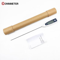Laboratory IP68 Digital LCD Handheld Thermometer with High/Low Temperature Alarm OEM Customizable