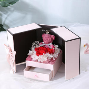 Caja de Joyería con Rosas Preservadas para Siempre Moss Bear, Regalos de Navidad y San Valentín, Caja para Anillo y Collar con Rosa Eterna - Product Image 3