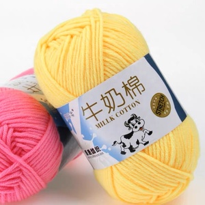 Mẫu Miễn Phí Màu Sắc Khác Nhau Mềm Mại Worsted 5 Ply 50G Sữa Bông Bé Sợi Tái Chế Nhuộm Mô Hình Cho Tay Đan Và Crochet - Product Image 5