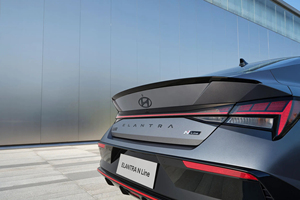 Sedán Hyundai Elantra 2024 2023 Barato de Lujo Híbrido Eléctrico a <span class=keywords><strong>Gasolina</strong></span> de China Automático Coche Nuevo - Product Image 3