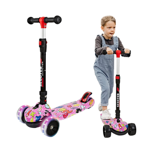 Trottinette pour enfants moderne en plastique pliable et réglable en hauteur, âges 3-12, <span class=keywords><strong>carrosserie</strong></span> graffiti, plateau extra large antidérapant en PU, éclairage - Product Image 1