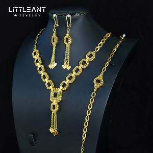 Dubai Lüks Düğün Takı Seti Toptan Satış Premium Tasarım 21 Ayar Altın Kaplama Oymalı Kolye Bilezik Küpe Kadınlar İçin - Product Image 1