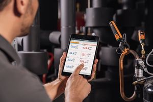 Original Brand New Testo 115i - Pipe-<b>clamp</b> Thermometer Operated Via Smartphone - Product Image 5