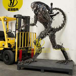 Escultura moderna abstracta al aire libre a gran escala <span class=keywords><strong>en</strong></span> proporción real, hecha <span class=keywords><strong>de</strong></span> <span class=keywords><strong>chatarra</strong></span>. - Product Image 1