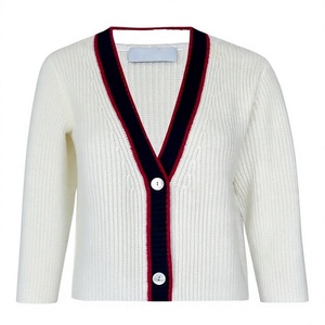 Cardigan en laine/acrylique 12 GG personnalisé, décontracté, double boutonnage, épais, tricoté plat, col en V, pour femme - Product Image 5